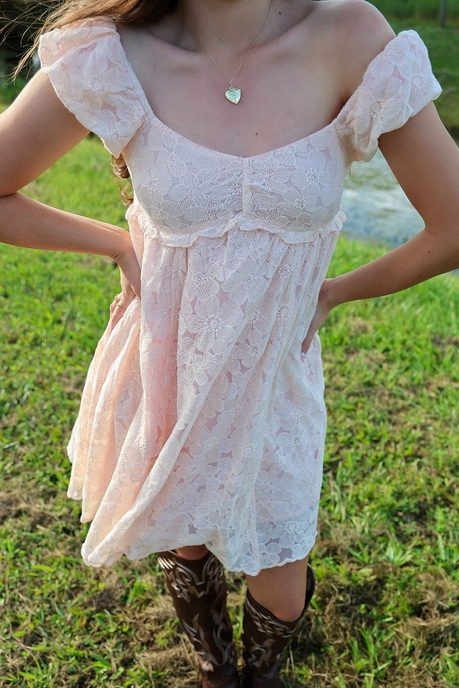 Light Pink Floral Lace Embroidered Puff Sleeve Dress