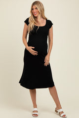 Black/Ivory Short Cap Sleeve Tie Back Sweater Maternity Midi Dress