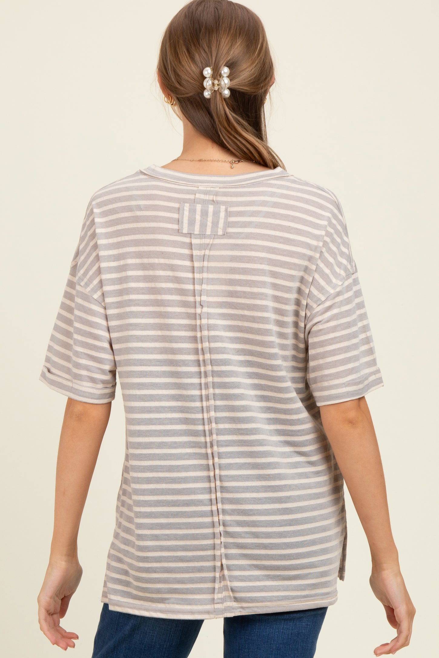 Grey Striped Oversized V-Neck Front Pocket Maternity T-Shirt