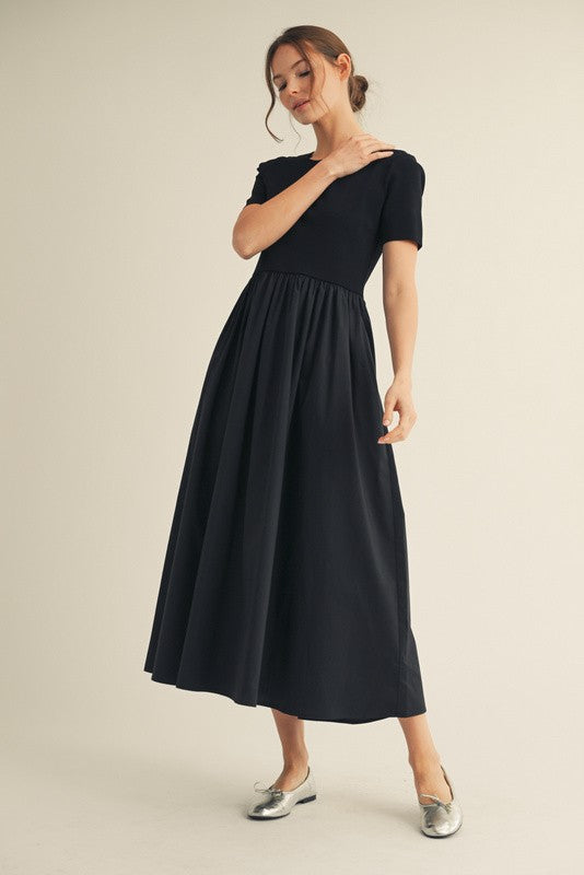 Black Solid Maternity Maxi Dress
