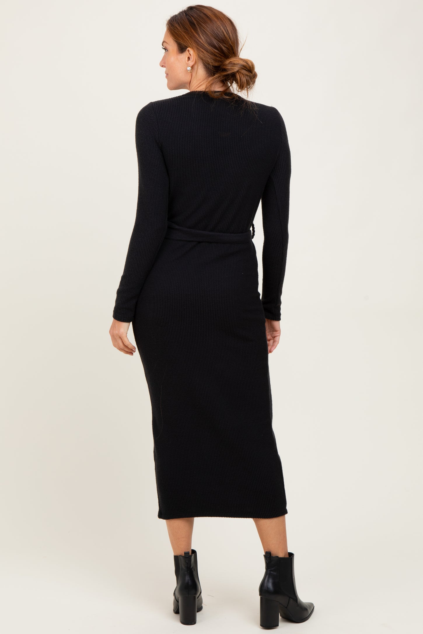 Black Solid Brushed Rib Long Sleeve V-Neck Fitted Midi Dress