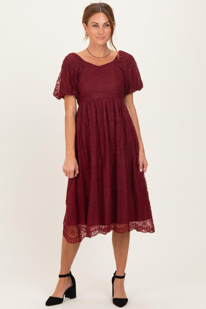 Burgundy Lace Sweetheart Neck Short Sleeve Midi Dress