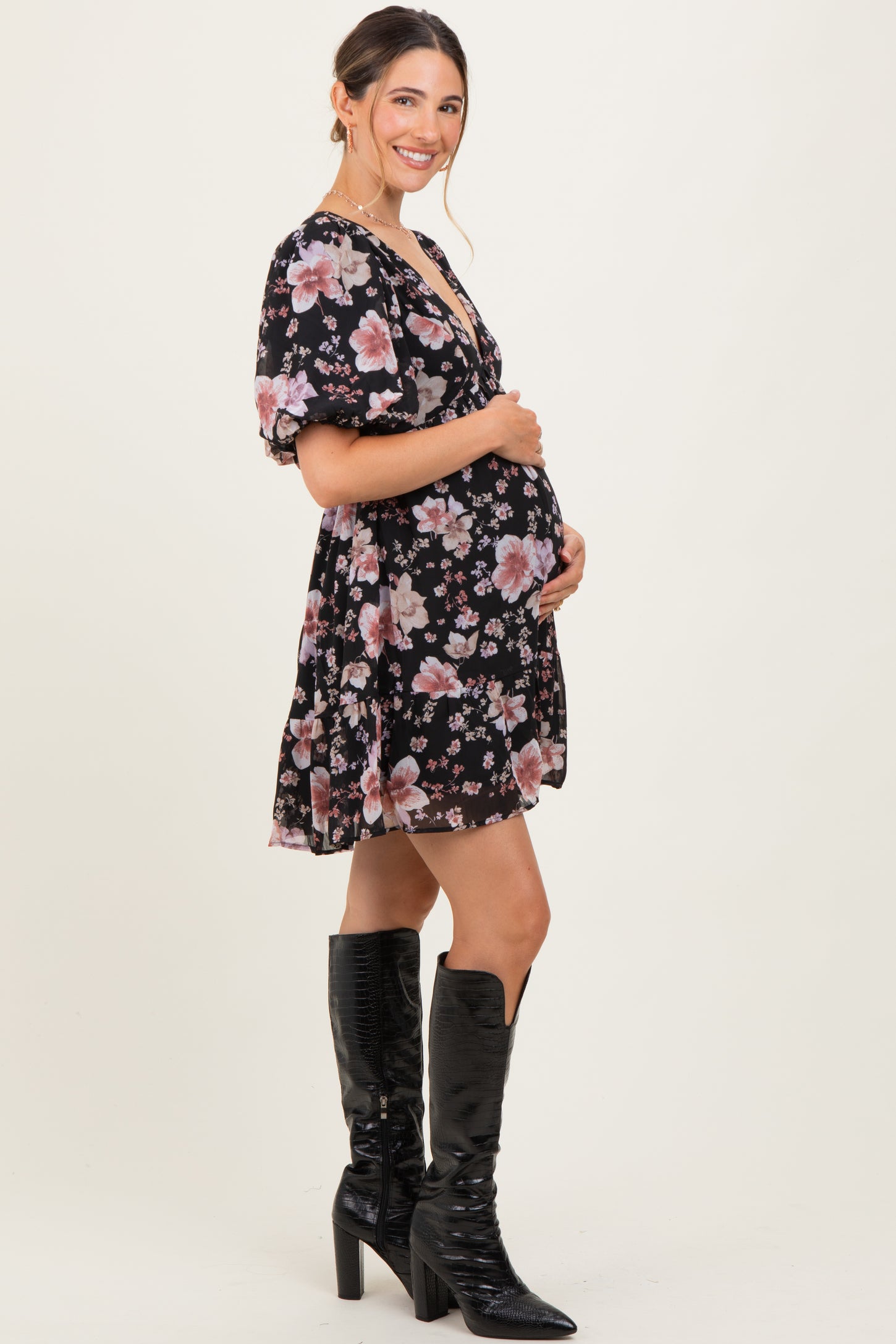 Black Floral V-Neck Puffed Sleeve Maternity Mini Dress