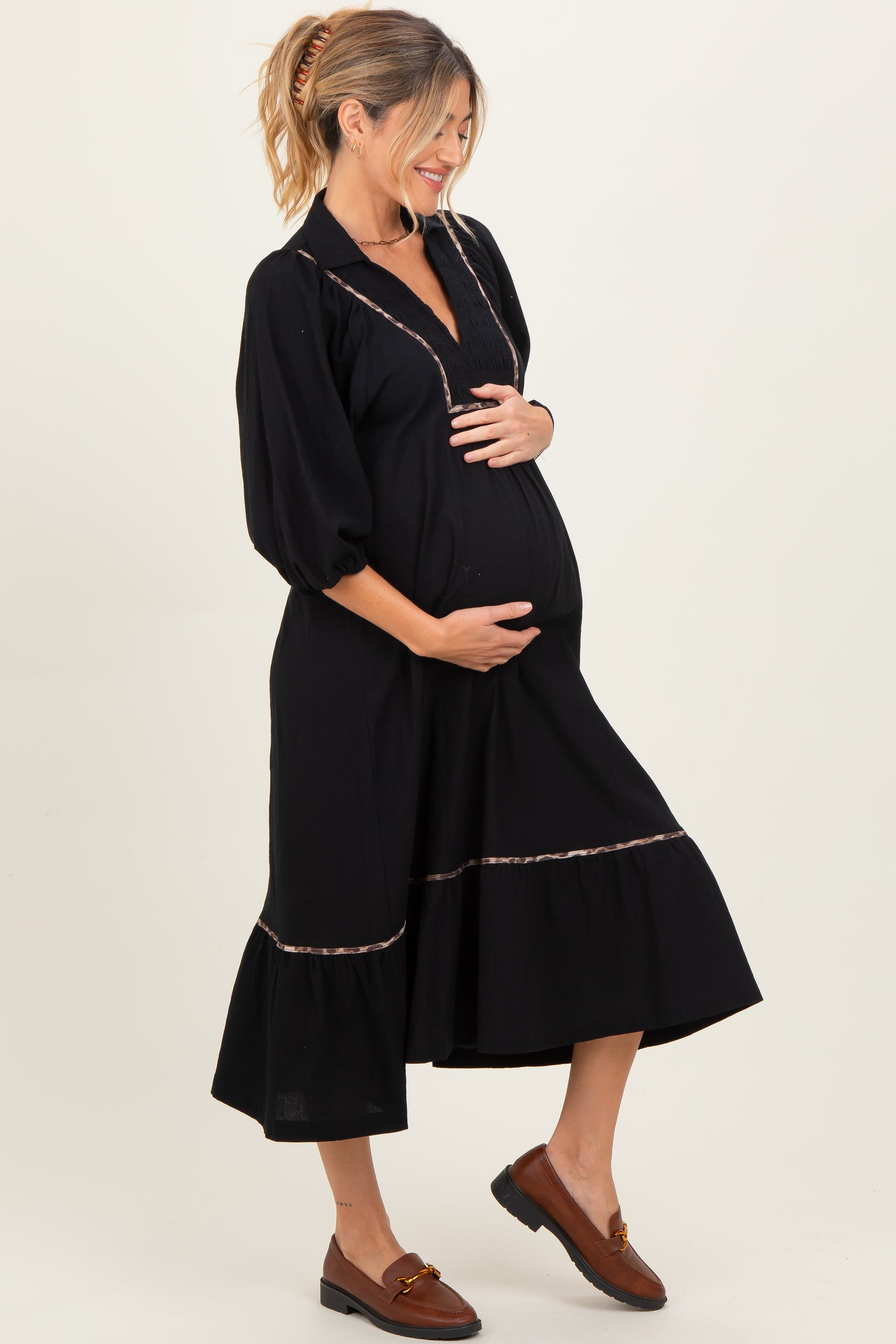 Black V-Neck Contrast Trim 3/4 Sleeve Maternity Midi Dress