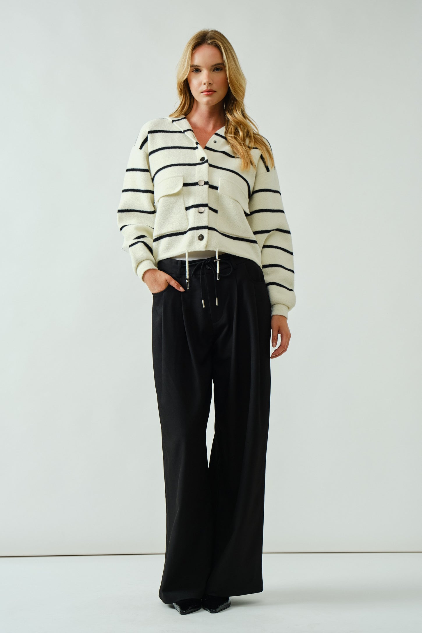 Black Drawstring Pleated Maternity Wide Leg Trousers