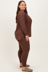 woman wearing a brown long sleeve top and matching leggings, styled for plus size fashion
