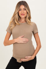 Mocha Ribbed Short Sleeve Curved Hem Maternity Top