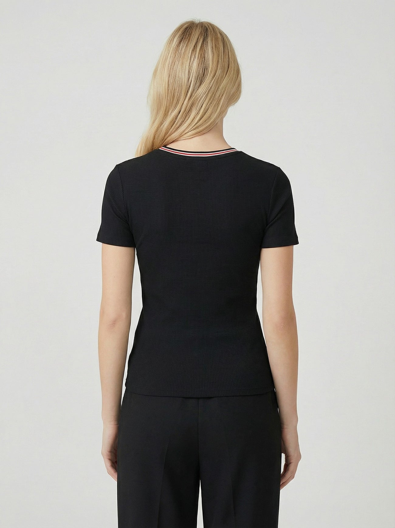Black Ribbed Crewneck Tee With Contrast Trim