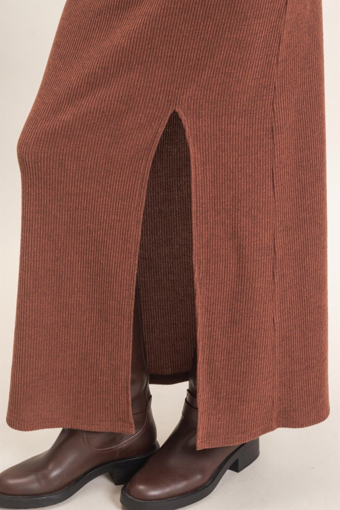 Brown Off-Shoulder Long Sleeve Maxi Dress