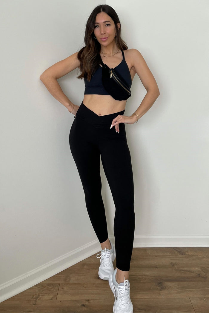 Black V-Waist Leggings