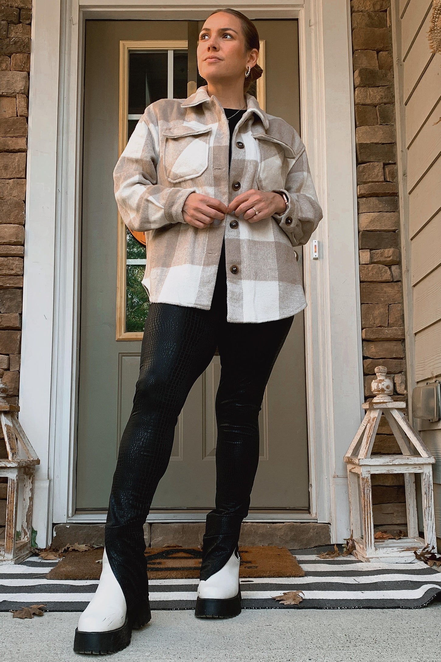 Beige Plaid Knit Shirt Jacket