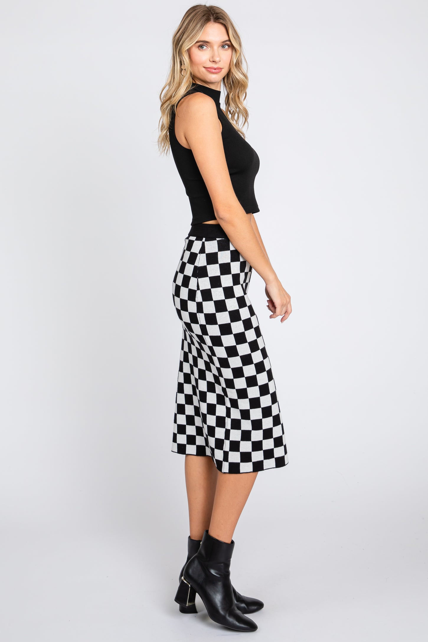 Black Checkered Knit Skirt