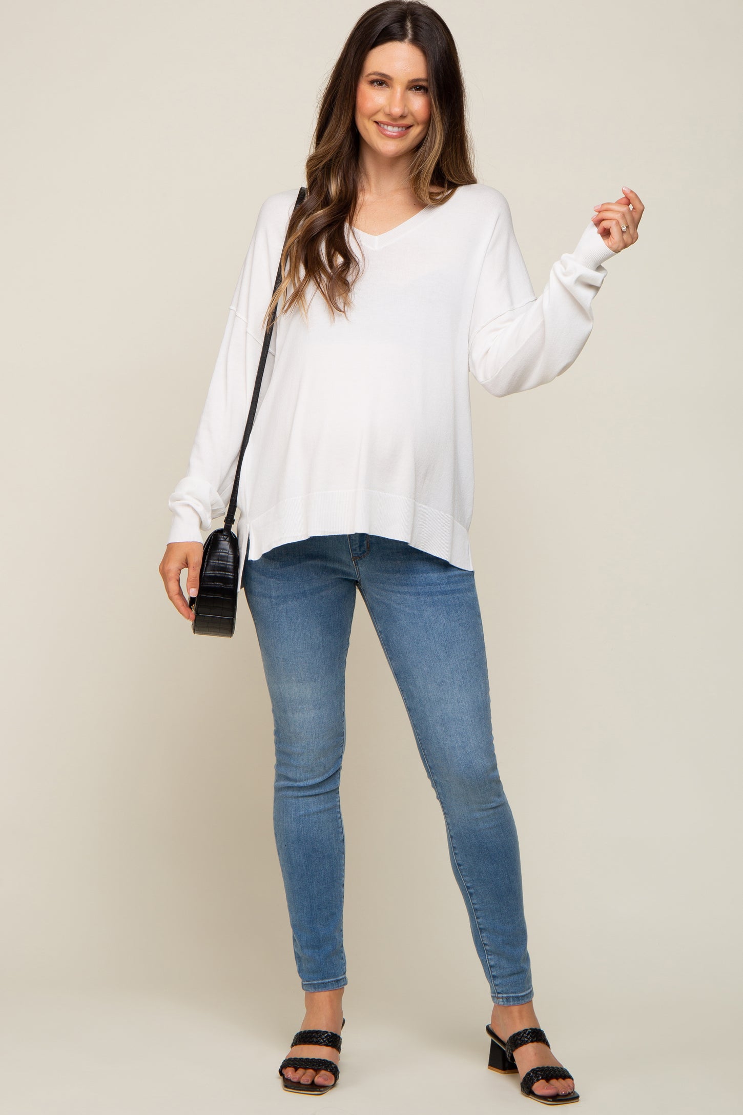 Ivory Knit V-Neck Long Sleeve Maternity Top