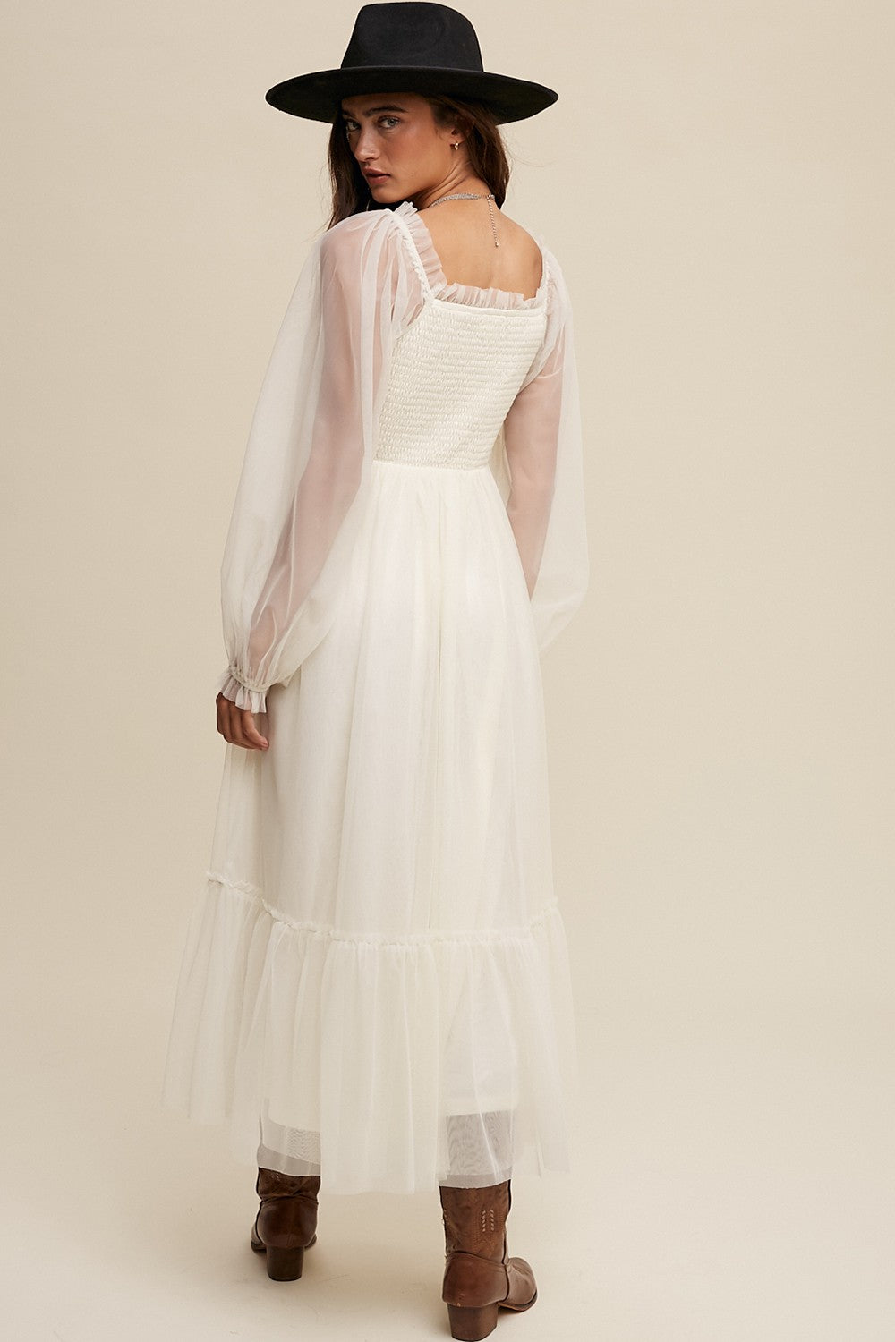 Champagne Sweetheart Neck Mesh Long Sleeve Maxi Dress